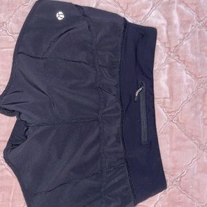 Lululemon Speed up shorts for sale! (WORN) Womens Size 2.